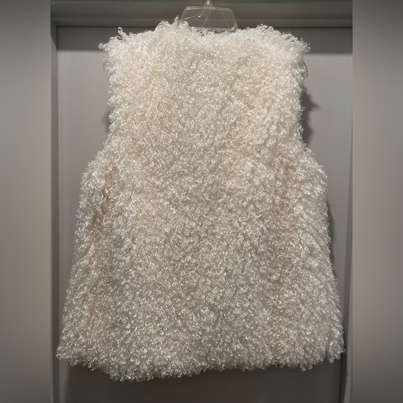 Cali Style U.S.A. Boho Cream Ivory White Fuzzy Faux Shearling Fur Vest - Size M - Picture 5 of 8